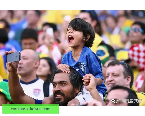 比利时在欧洲杯中的表现持续引发关注，核心球员逐渐迈向巅峰之路